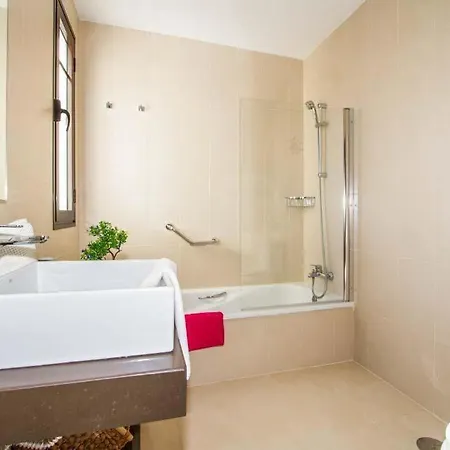 Villa Playa Blanca Sleeps 6 Pool Air Con Wifi